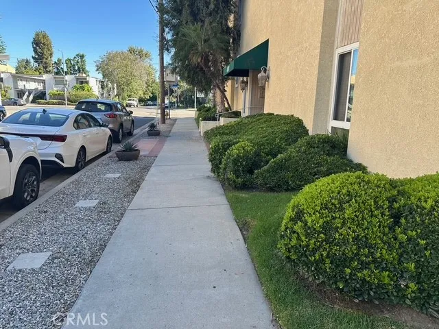 4807 Beck Avenue 4, Valley Village, California 91601 home-pic-19